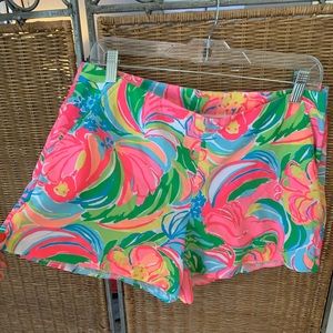 Lilly Pulitzer Adie shorts Sz 10